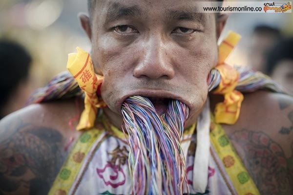 یک عکس عجیب از جشنواره گیاه خوارها در تایلند!