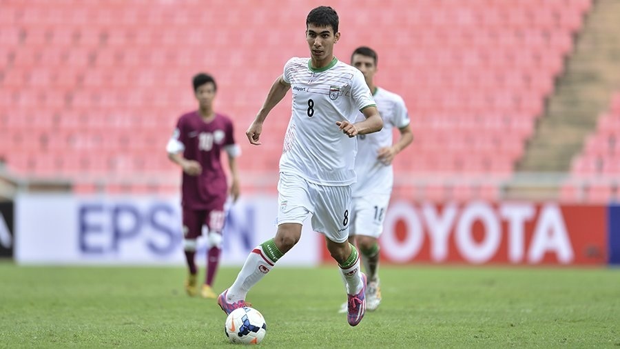 این پسر 17 ساله ایرانی کیست که گاردین می گوید ستاره فوتبال دنیا می شود؟