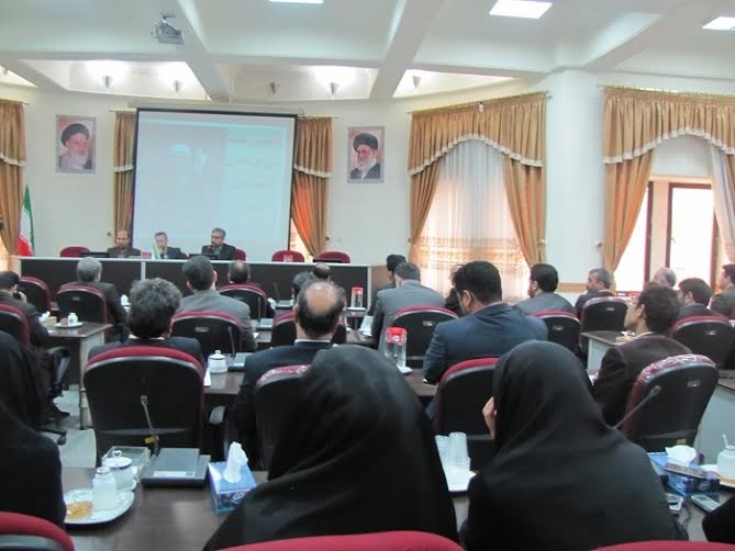 کلید استقبال از فرزند برومند استان ، دکتر روحانی ریاست محترم جمهوری اسلامی در مرکز استان زده شد کلید استقبال از فرزند برومند استان ، دکتر روحانی ریاست محترم جمهوری اسلامی در مرکز استان زده شد