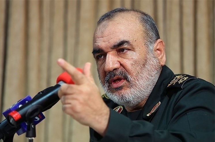  سردار سلامی: 100 هزار موشک و راکت در اختیار حزب‌الله است/ملت ایران به تحریم اقتصادی پاسخ شکننده داد