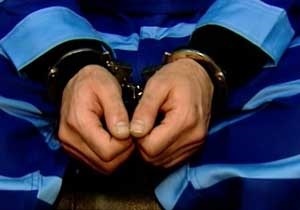 دخترخاله‌های مجازی پسر جنجالی از نحوه انتشار تصاویرشان گفتند/ ما را فریب داد!