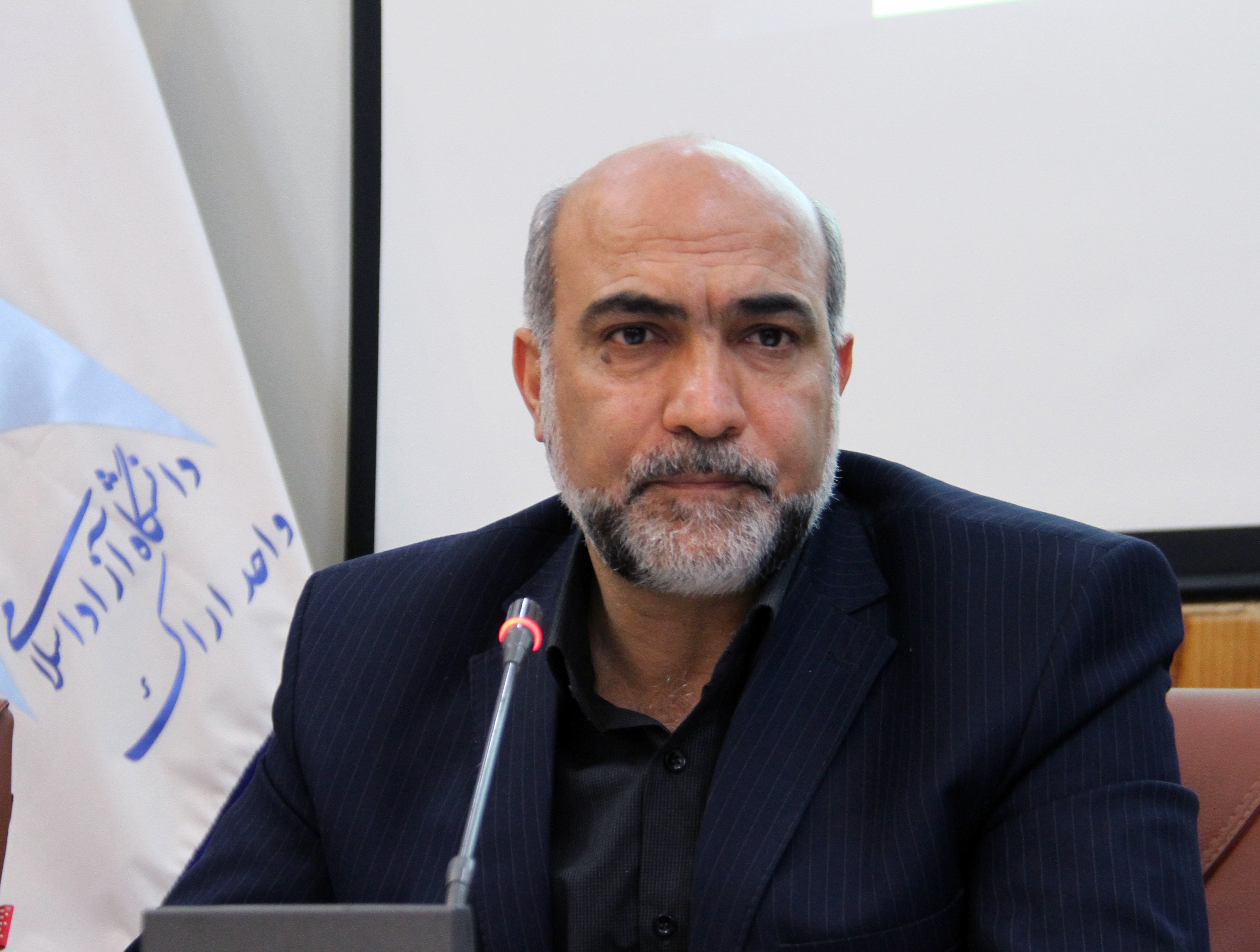 رئیس دانشگاه آزاد استان مرکزی : همگرایی و کیفی سازی از برنامه های دانشگاه آزاد استان مرکزی است