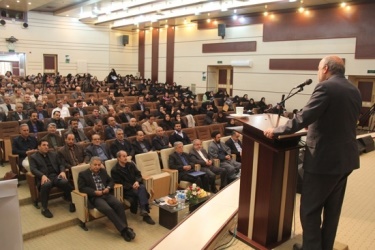 استاندار در آیین بزرگداشت استاد دکتر اسماعیل یزدی : مفاخرعلمی؛ریشه وهویت شهر قزوین هستند