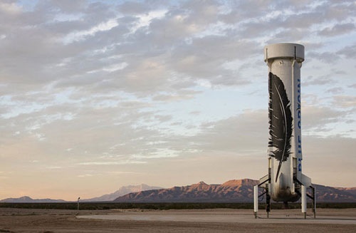 رئیس آمازون چطور با به پرواز موفق یک موشک تاریخ‌ساز شد؟/فصلی جدید برای توریسم فضایی