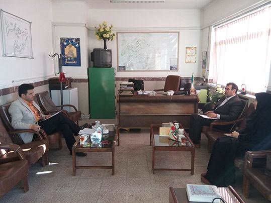 تمامی مدارس شهرستان سمنان دارای کانون دانش آموزی هلال می شوند تمامی مدارس شهرستان سمنان دارای کانون دانش آموزی هلال می شوند