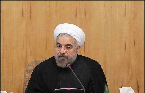روحانی: نباید عده ای با کلمه "نفوذ" بازی کنند/با سوء استفاده از این کلمات، گروهی را به حاشیه نرانیم