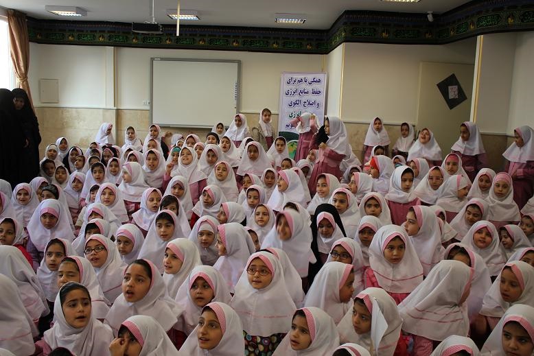 میثاق دانش آموزان استان مرکزی در زمینه مدیریت مصرف برق