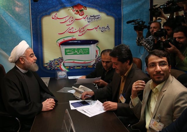 رئیس جمهور کاندیدای مجلس خبرگان رهبری شد/روحانی: شورای نگهبان بی‌تردید بر مبنای قانون عمل می‌کند 