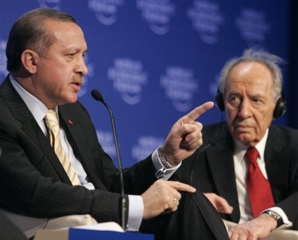 نزاویسیمایا: دشمنی با اسرائیل دیگر به کار ترکیه نمی‌آید/ رسانه‌های اردوغان سندروم دون کیشوت دارند  