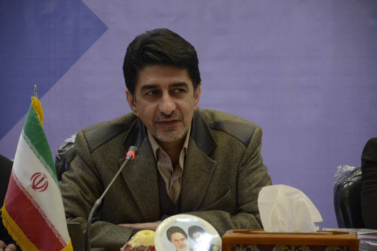 رئیس سازمان مدیریت یزد: اقتصاد کشور هنوز تحت تاثیر کاهش دستوری نرخ بهره بانکی توسط دولت قبل است
