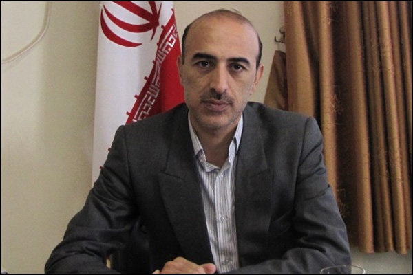 220  کیلومتر از  محورهای  لرستان روکش آسفالت شد/300 کیلومتر راه در استان در حال ساخت است