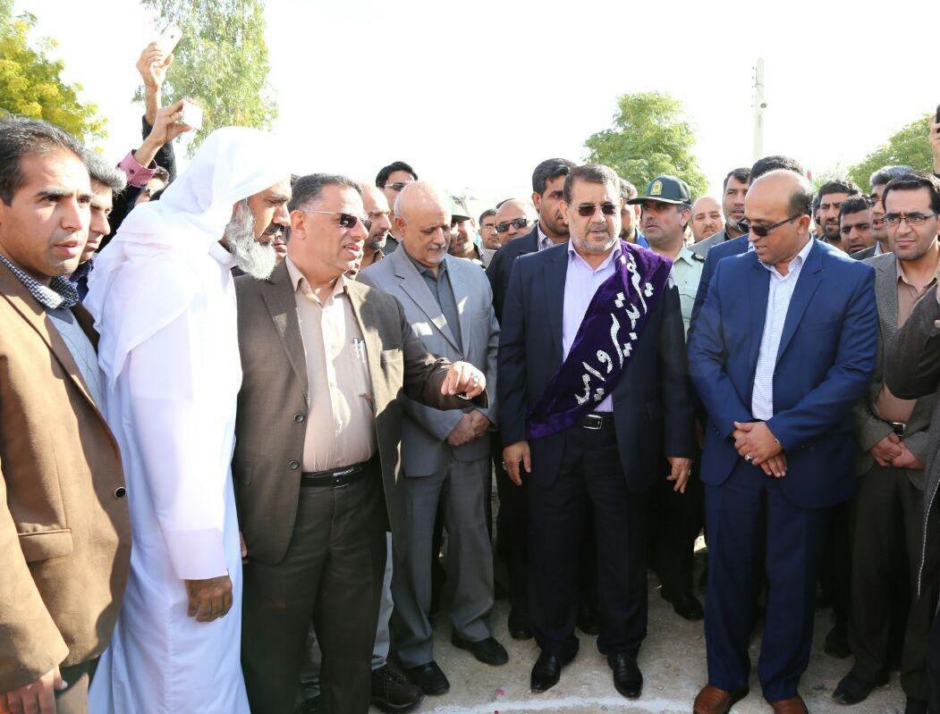 روایت سفر استاندار هرمزگان به بستک؛ استقبال از سفیر تدبیر و امید و مشارکت خیرین در اجرای طرح ها