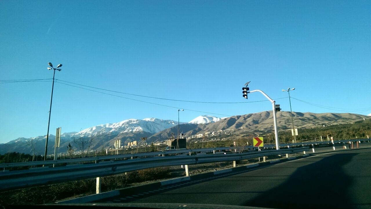 تصاویر خبرآنلاین ازهوای پاک و آسمان زیبای تهران،همین الان