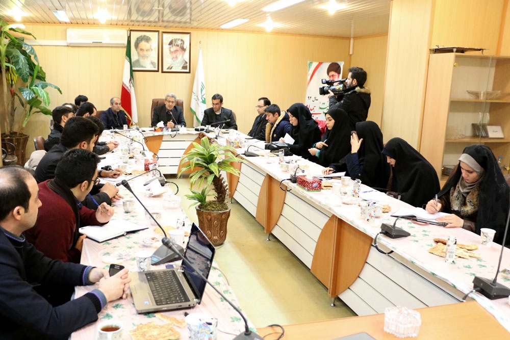 آراسته مدیرکل حفاظت محیط زیست آذربایجان غربی: ۷۰۰ کیلومتر مربع از بخش جنوبی دریاچه ارومیه زیر آب رفت آراسته مدیرکل حفاظت محیط زیست آذربایجان غربی: ۷۰۰ کیلومتر مربع از بخش جنوبی دریاچه ارومیه زیر آب رفت