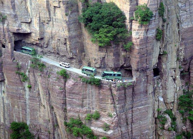 خطرناک ترین جاده دنیا