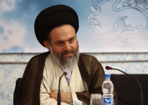 حسینی بوشهری :دانشگاه الگوی کشور در تبدیل شدن به مدینه فاضله است حسینی بوشهری :دانشگاه الگوی کشور در تبدیل شدن به مدینه فاضله است
