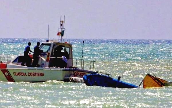 غرق شدن 300 مهاجر غیرقانونی در دریای مدیترانه