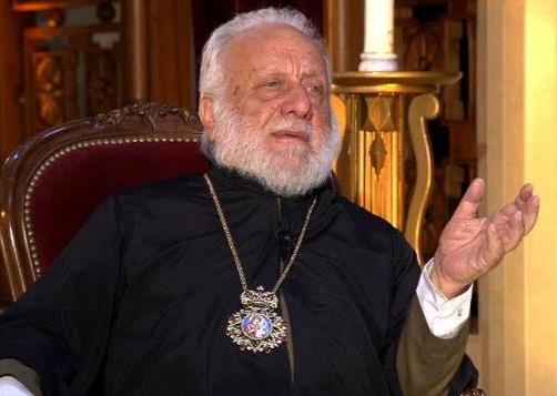 اسقف لبنانی: موسی صدر با تو همنشینی نمی کرد تا اسلام را یادت بدهد/ او حرف ها را خوب می شنید