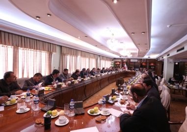 افزایش ۲۰۰ تا ۲۵۰ هزارتومانی حقوق‌ کارگران قوت گرفت