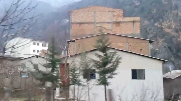  ساخت و ساز غیر مجاز در روستای زیارت ادامه دارد