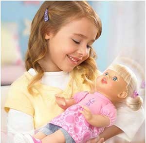 تاثیر بازی با عروسک در رشد شخصیت و خلاقیت کودک