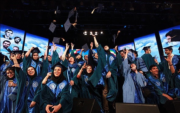 جدیدترین گزارش یونسکو درباره فرصت‌های تحصیلی زنان در ایران/ وقتی دختران، پسران را جا می‌گذارند