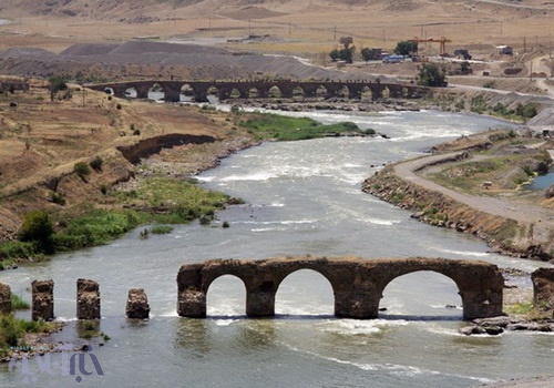هشدار مدیرعامل منطقه آزاد ارس نسبت به تخریب آثار تاریخی جلفا