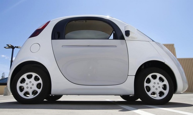 تصاویری از خودروی جدید و حبابی شکل بدون راننده گوگل