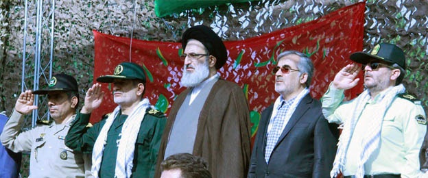نماینده ولی فقیه در البرز: نیروهای مسلح با اقتدار اجازه هیچگونه تعرضی به ایران را به دشمنان نمی دهند