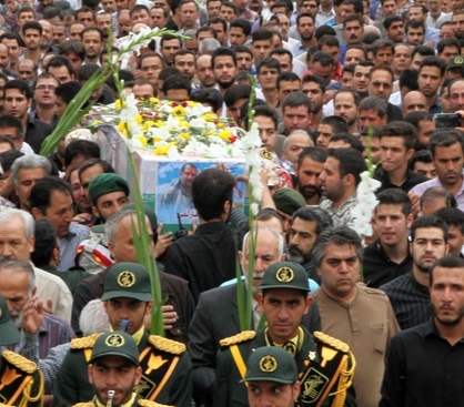 پیکر شهید «سعید قارلقی» در کیانمهر تشییع شد