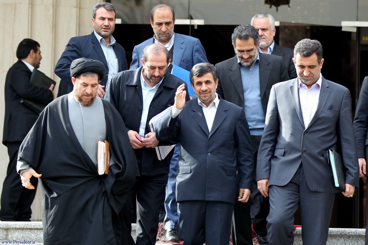 حزب کارگزاران جدید کلید خورد/ آیا این افراد،جرات اعلام برائت از احمدی نژاد را دارند؟