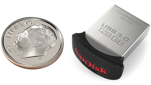 کوچک‌ترین یو اس بی فلش نسخه 3 جهان ، کوچک‌تر از یک سکه را ببینید