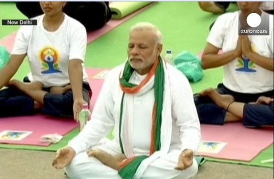 نخست‌وزیر هند در مراسم روز جهانی یوگا
