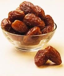 مسلمانان آمریکا با مسیحیان و بی دین ها افطار می کنند و به سوالات آنان پاسخ می دهند
