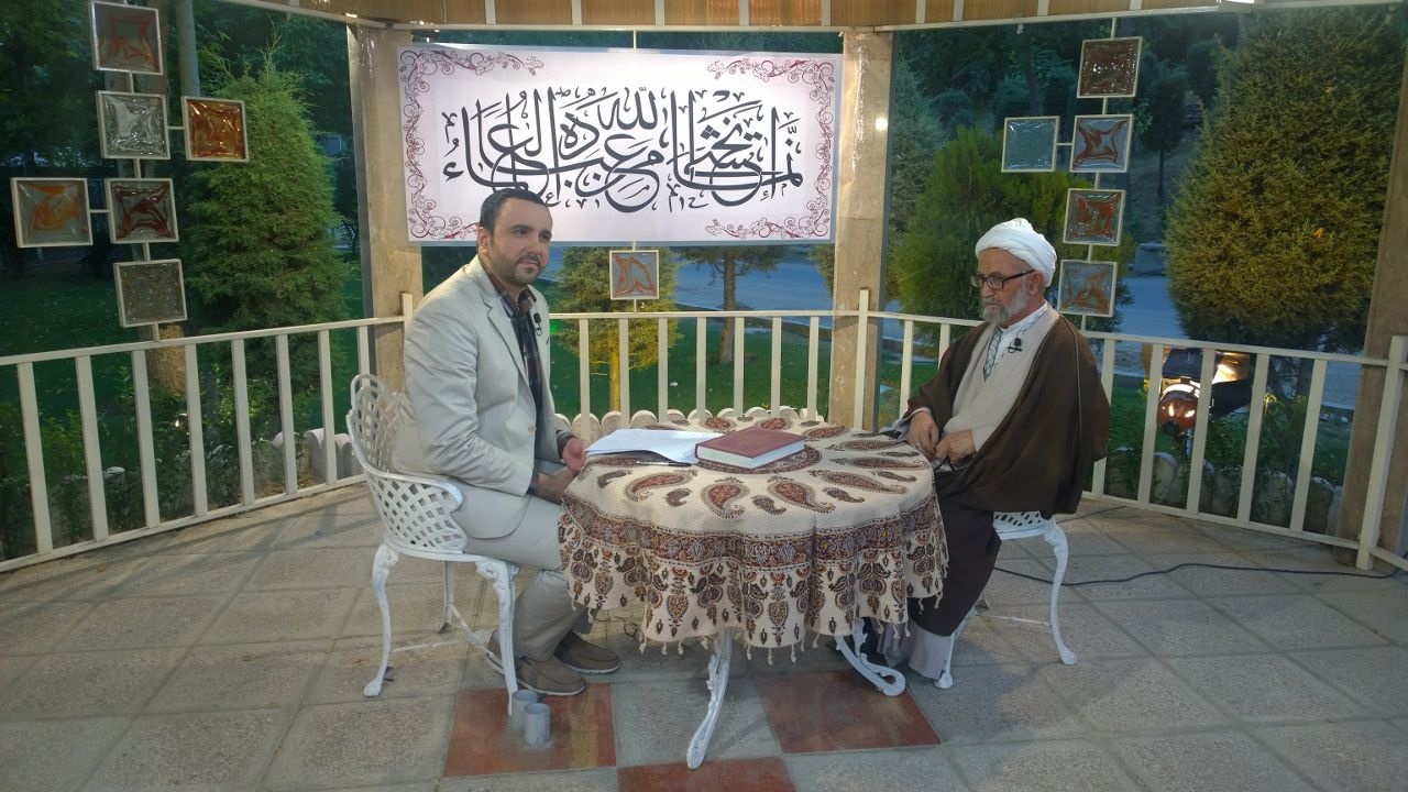 عالمی که خانه اش را پناهگاه طلاب کرده بود/ او هر گز بد نمی گفت و به کسی امر و نهی نمی کرد