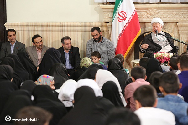 رییس سازمان بهزیستی: زنان سرپرست خانوار ۵۵درصد افزایش یافته‌اند/ ابراز تاسف هاشمی‌رفسنجانی برای افزایش آسیب‌ها