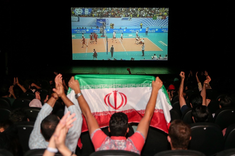 وقتی مردم پابه‌پای معروف، موسوی و محمودی جنگیدند / ماجراهای جذاب والیبال ایران در دنیای مجازی