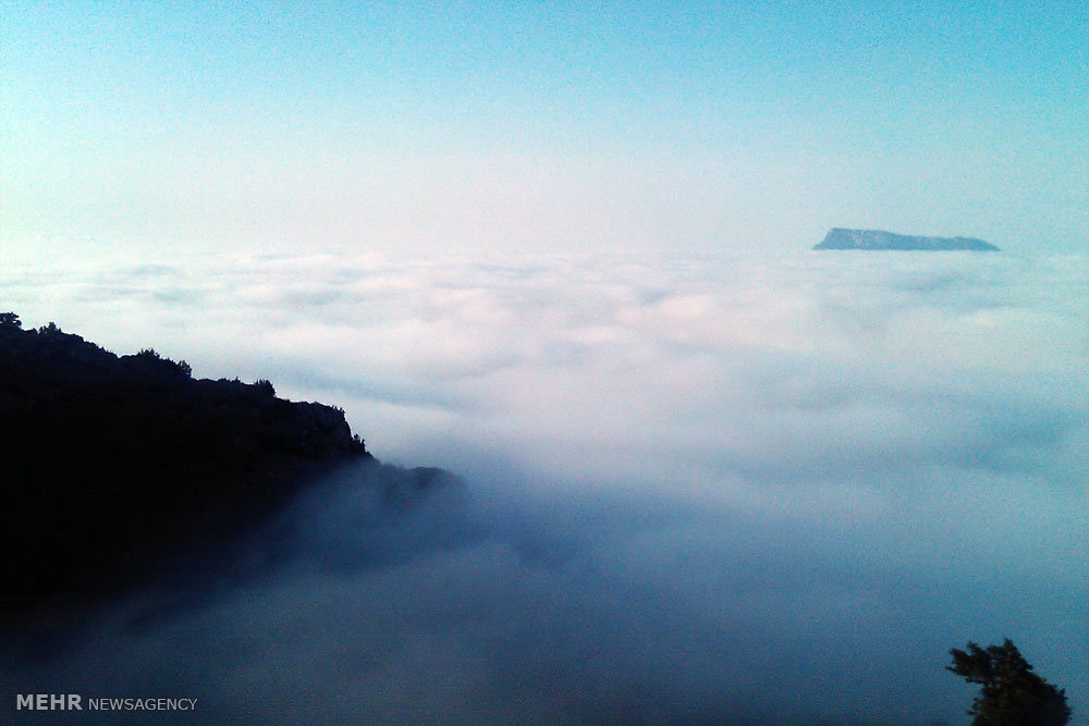 اینجا ایران است، قلعه میران بر فراز رامیان