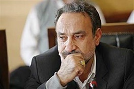 خباز: حاشیه سازان می خواهند دولت را از کار اصلی اش دور کنند/ارتباط حاشیه ها با انتخابات مجلس 