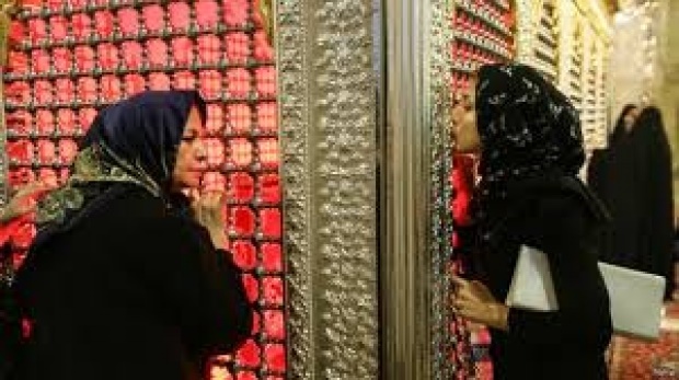 ضریح نمادین امام حسین(ع)، عاملی برای ترویج خرافات در تهران 