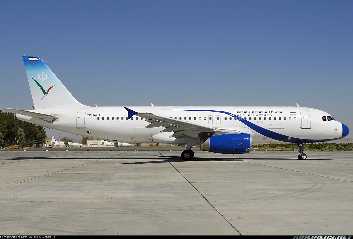 توضیح شرکت هواپیمایی معراج درباره گرمازدگی مسافران روی باند مهرآباد: شرکت سامان مقصر است