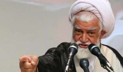 تاکید امام جمعه بندرعباس بر شیرین سازی آب دریا