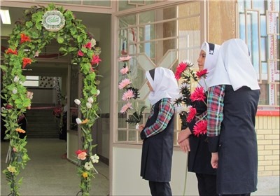 داستان ناتمام گرفتاری های ثبت نام در مدارس/ از ممنوعیت ثبت نام در خارج از محدوده تا گرفتن پول زور