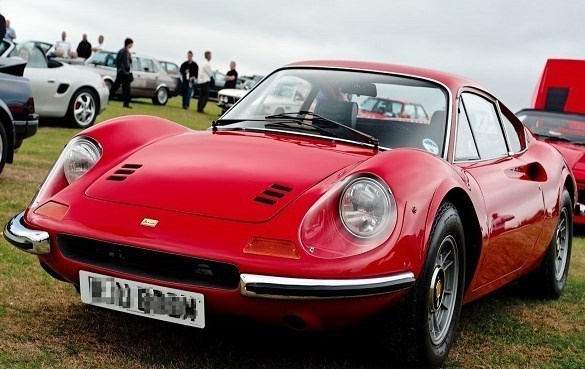 سیرتحولات خودروی فراری را ببینید