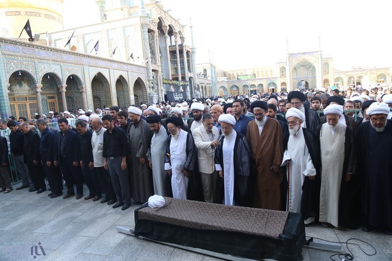 در قم؛ پیکر آیت الله عراقچی همدانی تشییع و به خاک سپرده شد در قم؛ پیکر آیت الله عراقچی همدانی تشییع و به خاک سپرده شد