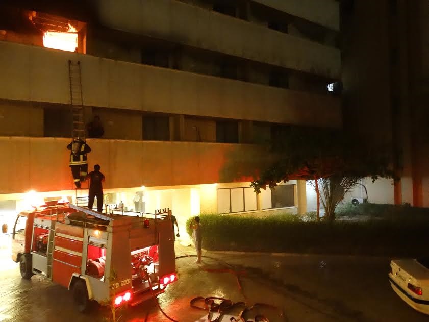 تصاویری از حادثه آتش سوزی در هتل هرمز بندرعباس