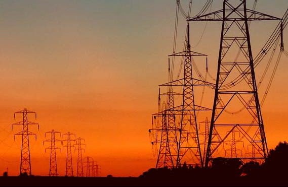 قطع برق مینوشهر در ماه رمضان