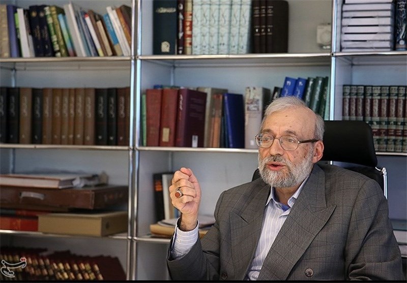 جواد لاریجانی: باید پشتیبان دولت باشیم و پشت آن را خالی نکنیم/مجلس برای برجام "فکت‌شیت" تصویب کند