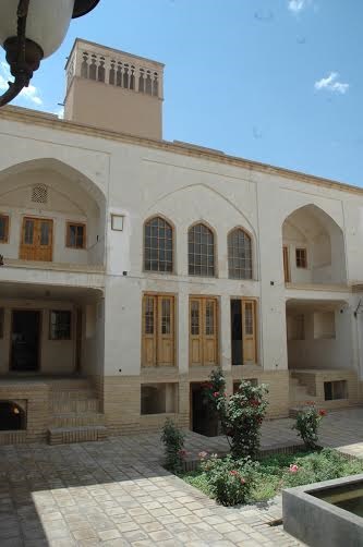 هفت بنای تاریخی استان سمنان به سرمایهگذار بخش خصوصی واگذار میشود هفت بنای تاریخی استان سمنان به سرمایهگذار بخش خصوصی واگذار میشود