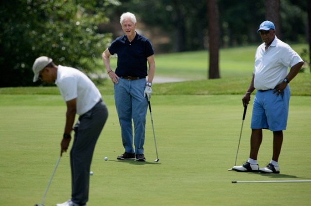 تصاویر رقابت اوباما و کلینتون در زمین گلف